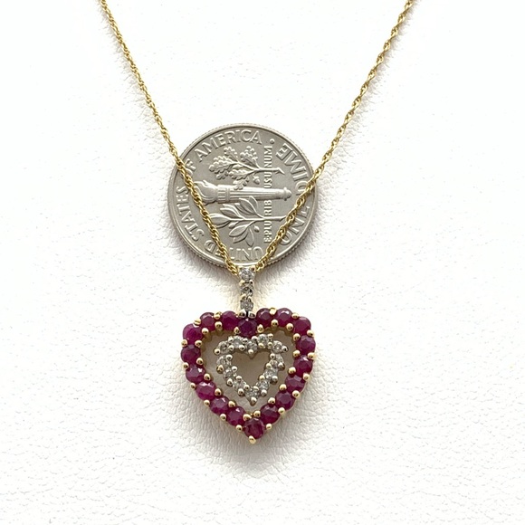 14k Yellow Gold Ruby & Diamond Cutout ♥️ Necklace - Picture 3 of 8